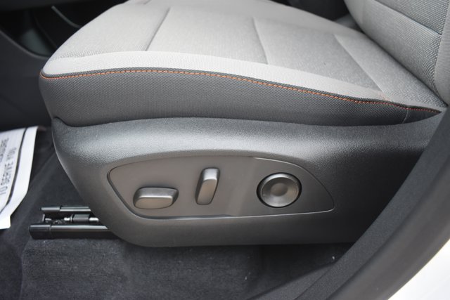New 2026 Chevrolet Traverse LT w/ Midnight/Sport Edition FWD image 13