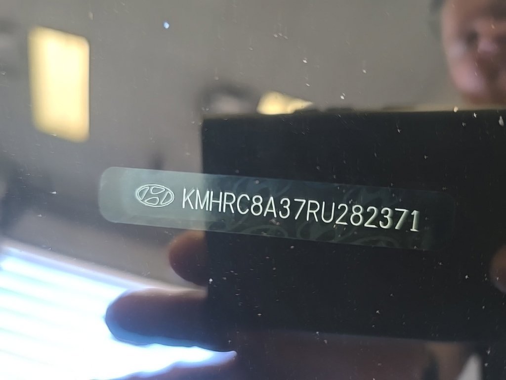 Used 2024 Hyundai Venue SEL FWD image 7