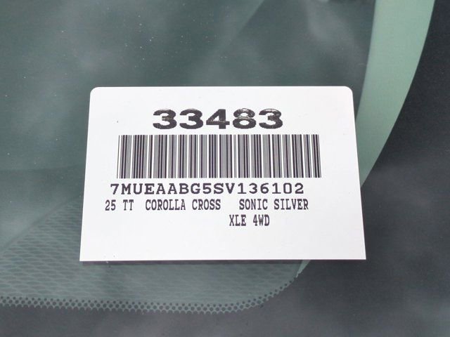 Used 2025 Toyota Corolla Cross XLE AWD/4WD image 17