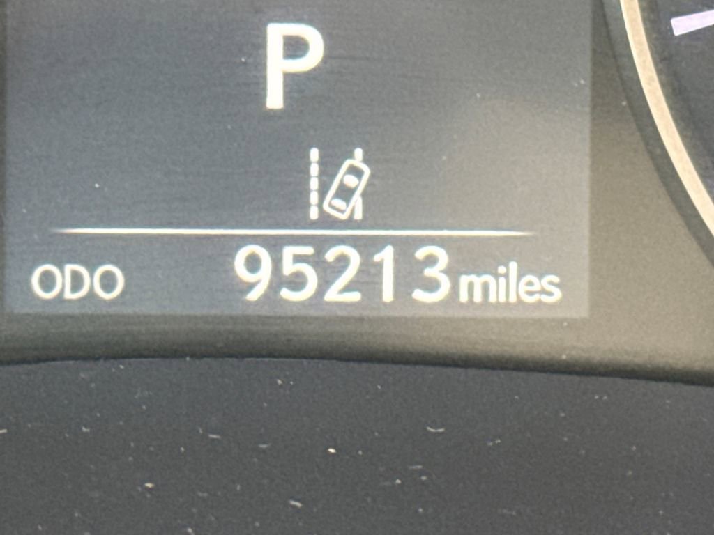 Used 2018 Lexus ES 350 w/ Luxury Package w/Wood Trim image 20