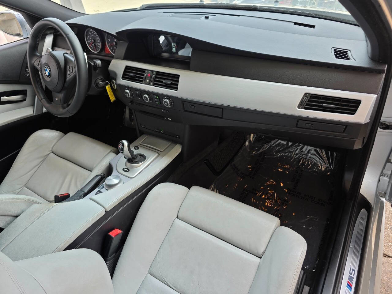 Used 2006 BMW M5 RWD image 25