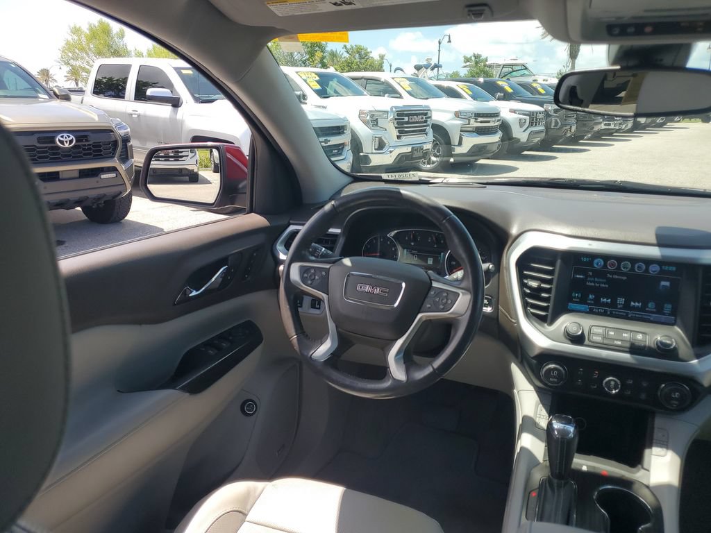 Used 2017 GMC Acadia SLT FWD image 20