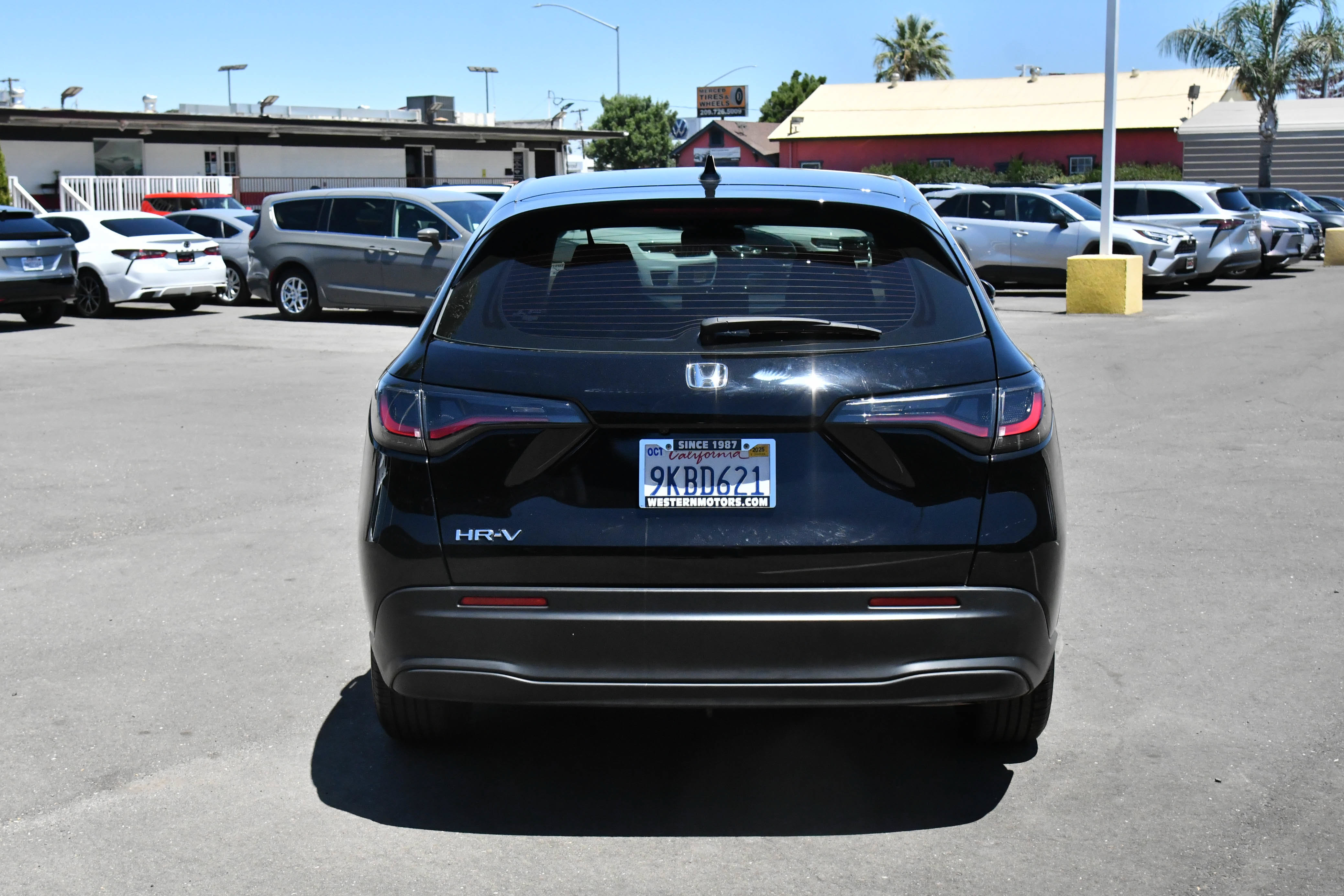 Used 2024 Honda HR-V LX image 7
