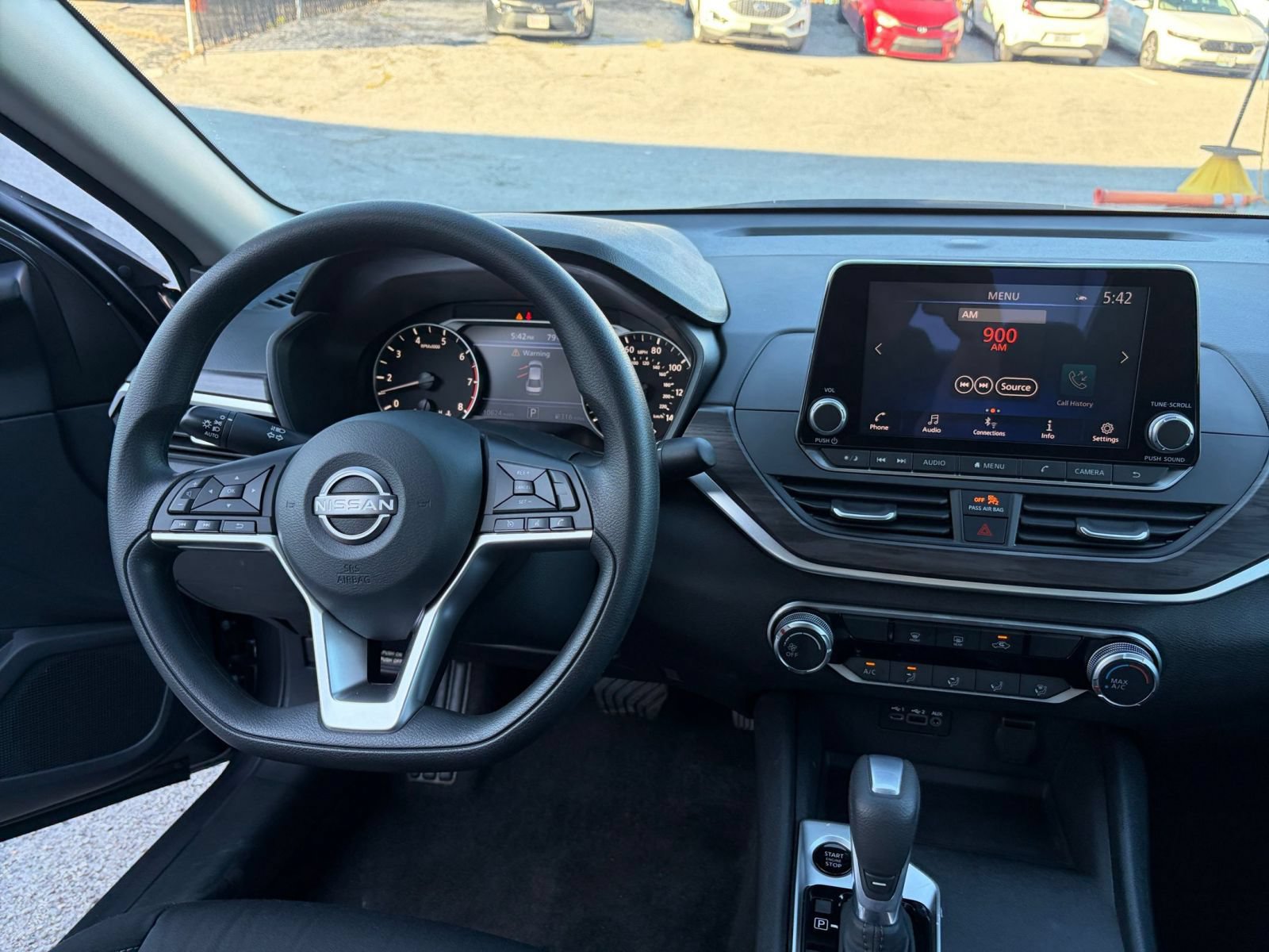 Used 2026 Nissan Altima 2.5 SV FWD image 32