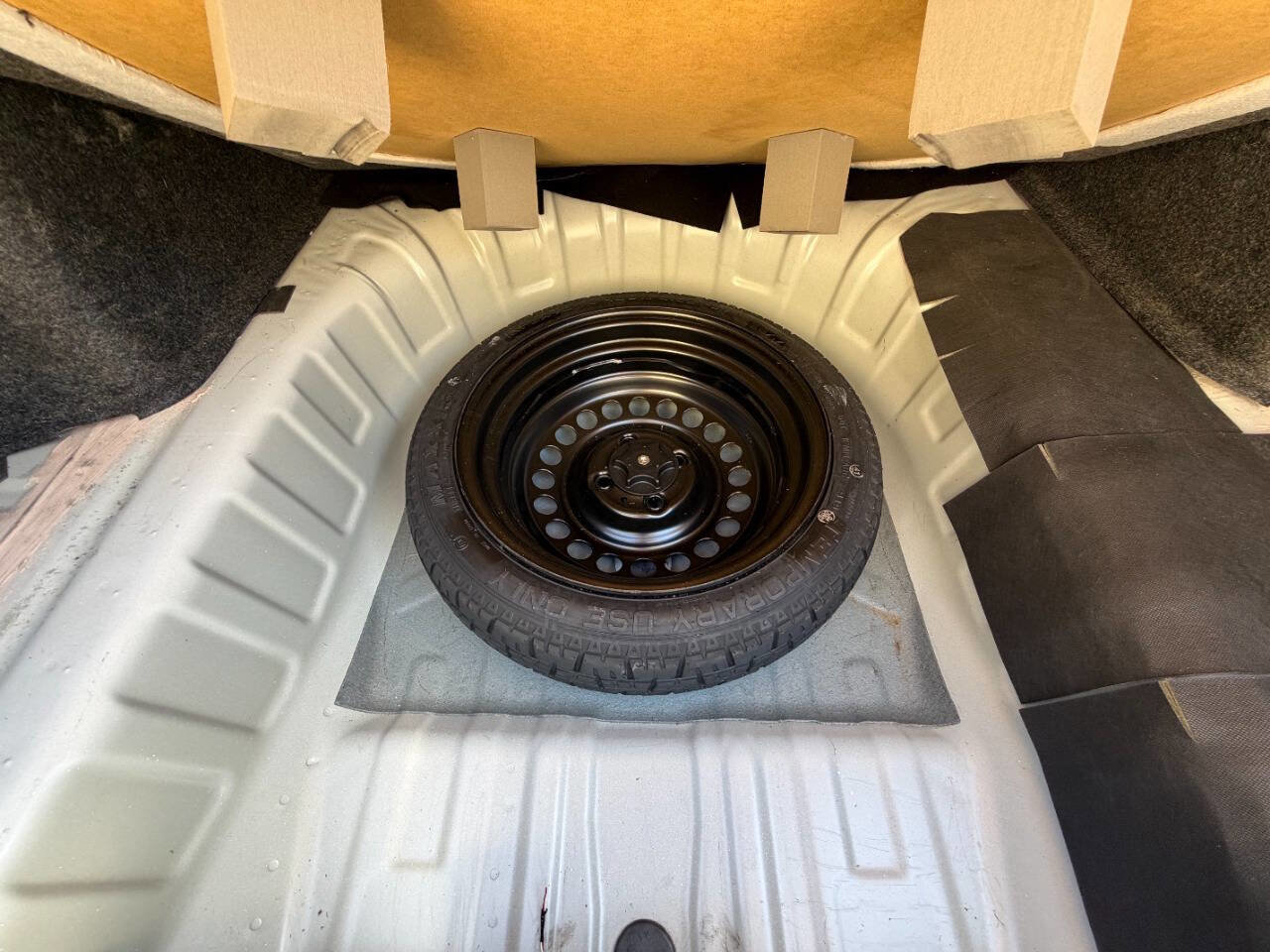 Used 2020 Nissan Versa S image 13