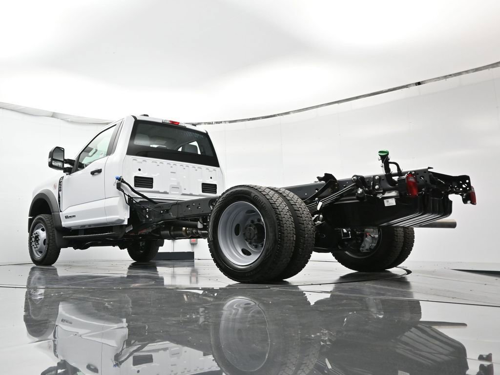 New 2026 Ford F550 4x4 Regular Cab Super Duty image 40