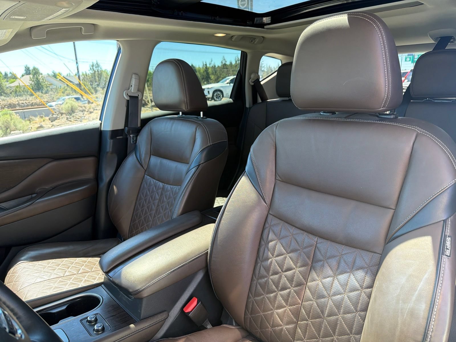 Used 2020 Nissan Murano Platinum w/ Cargo Package AWD/4WD image 19