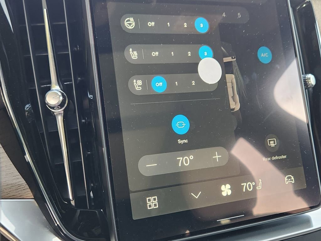 New 2026 Volvo XC90 B6 Ultra w/ Lounge Package image 16