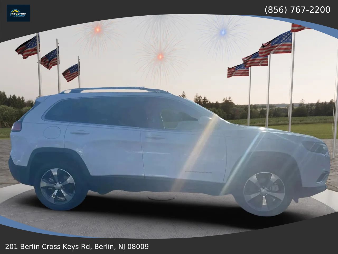 Used 2019 Jeep Cherokee Limited w/ Trailer Tow Group AWD/4WD image 2
