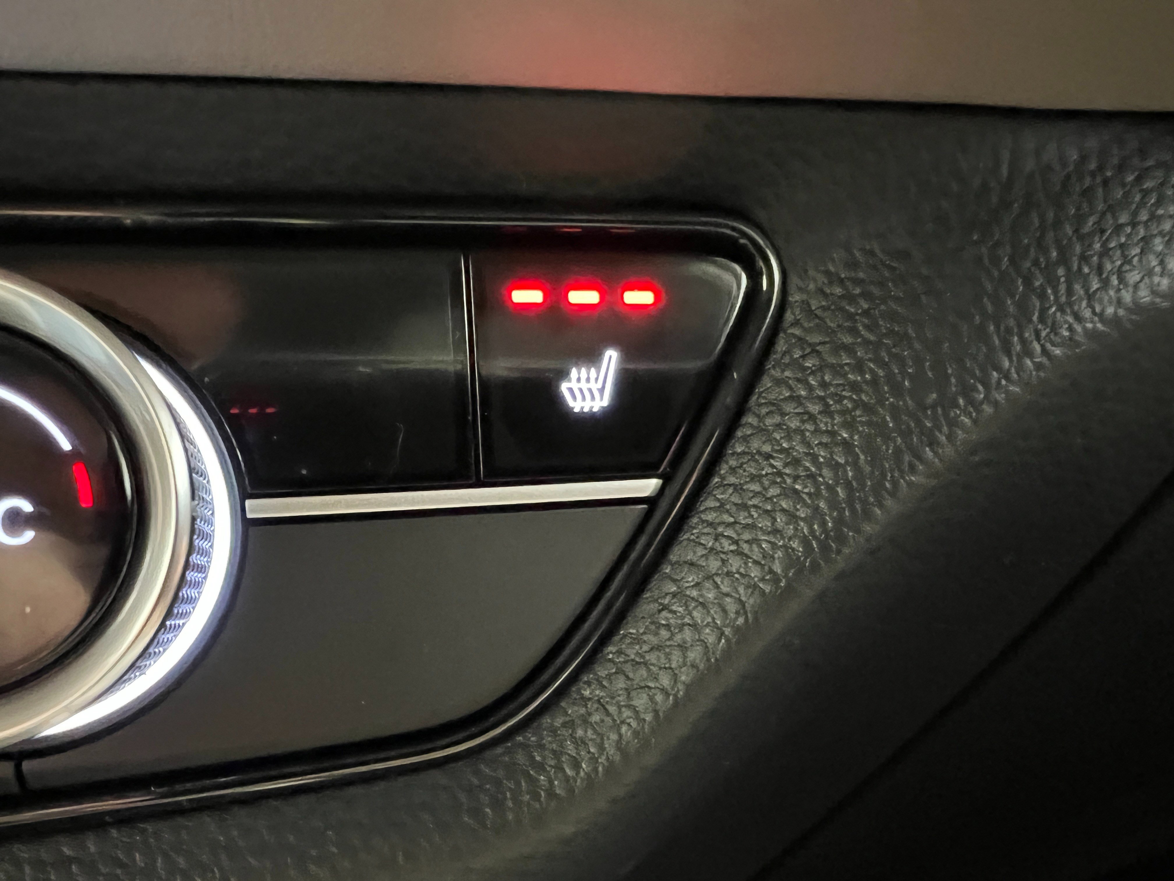 New 2025 Honda HR-V EX-L image 28