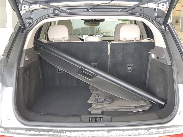 Certified 2023 Lincoln Corsair Reserve w/ Equipment Group 201A image 7