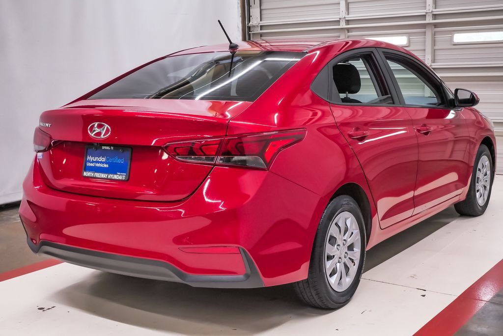 Certified 2022 Hyundai Accent SE FWD image 6