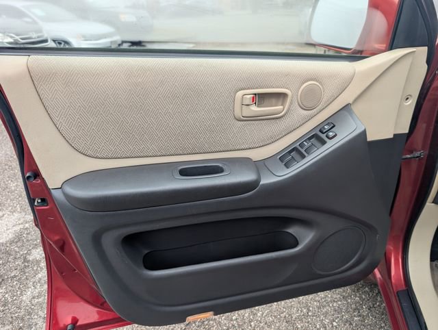 Used 2001 Toyota Highlander 4WD image 9