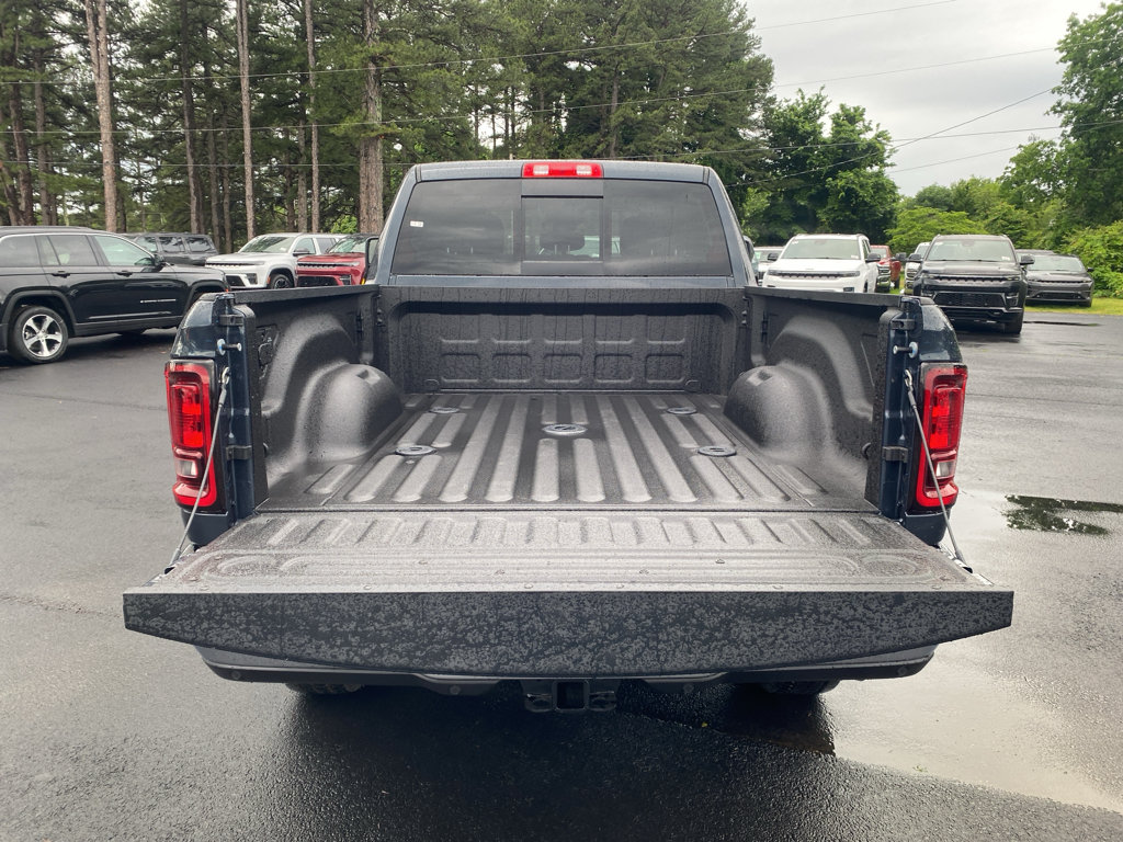 New 2026 RAM 2500 Tradesman AWD/4WD image 16