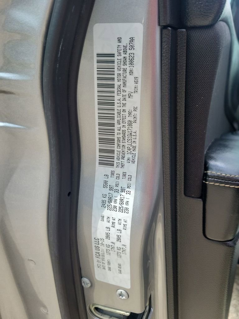 Used 2016 Jeep Cherokee Latitude FWD image 39