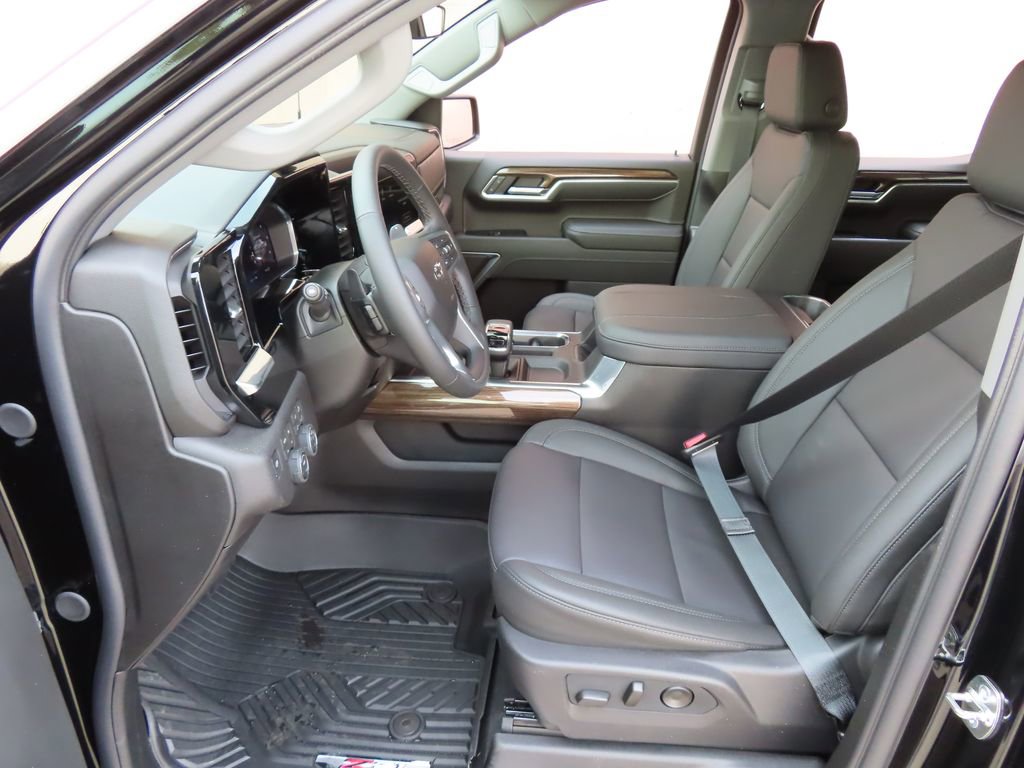 New 2026 Chevrolet Silverado 1500 RST w/ RST All Star Premium Package image 25