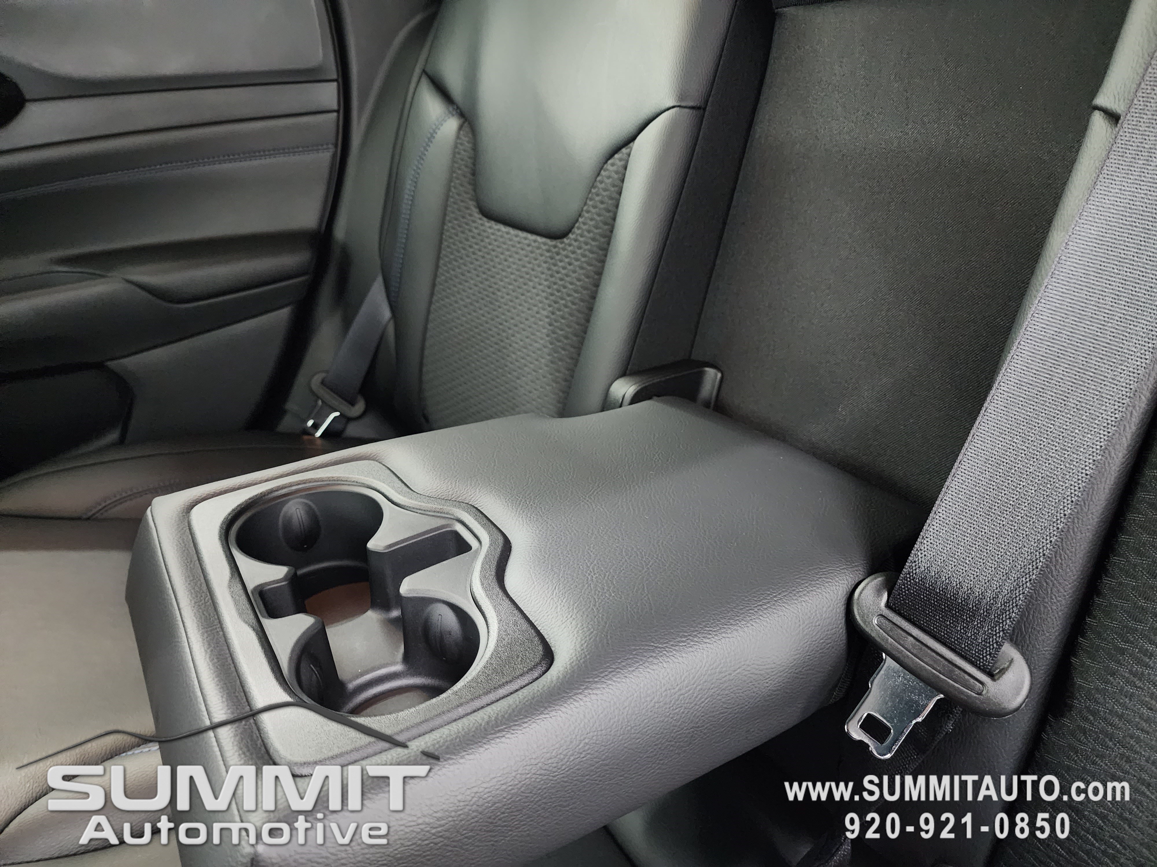 New 2026 Jeep Compass Latitude AWD/4WD image 38