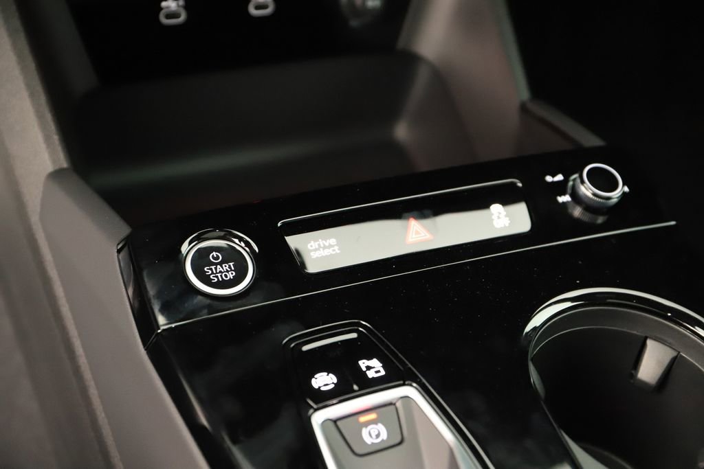 New 2027 Audi Q6 e-tron Premium Plus AWD/4WD image 28
