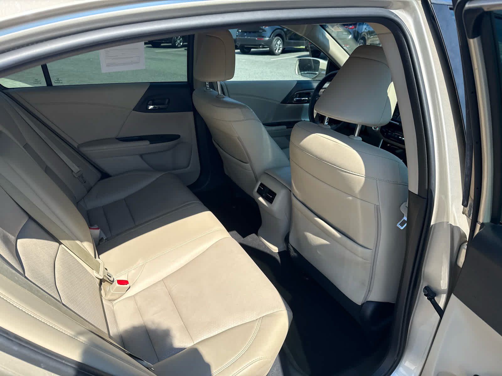 Used 2017 Honda Accord EX-L image 25
