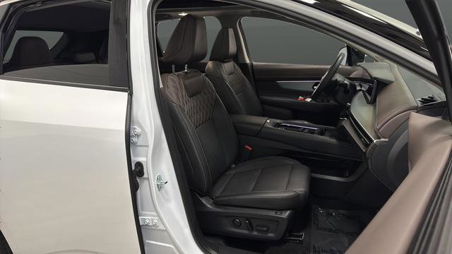 Used 2025 Nissan Murano Platinum w/ Cargo Package AWD/4WD image 24