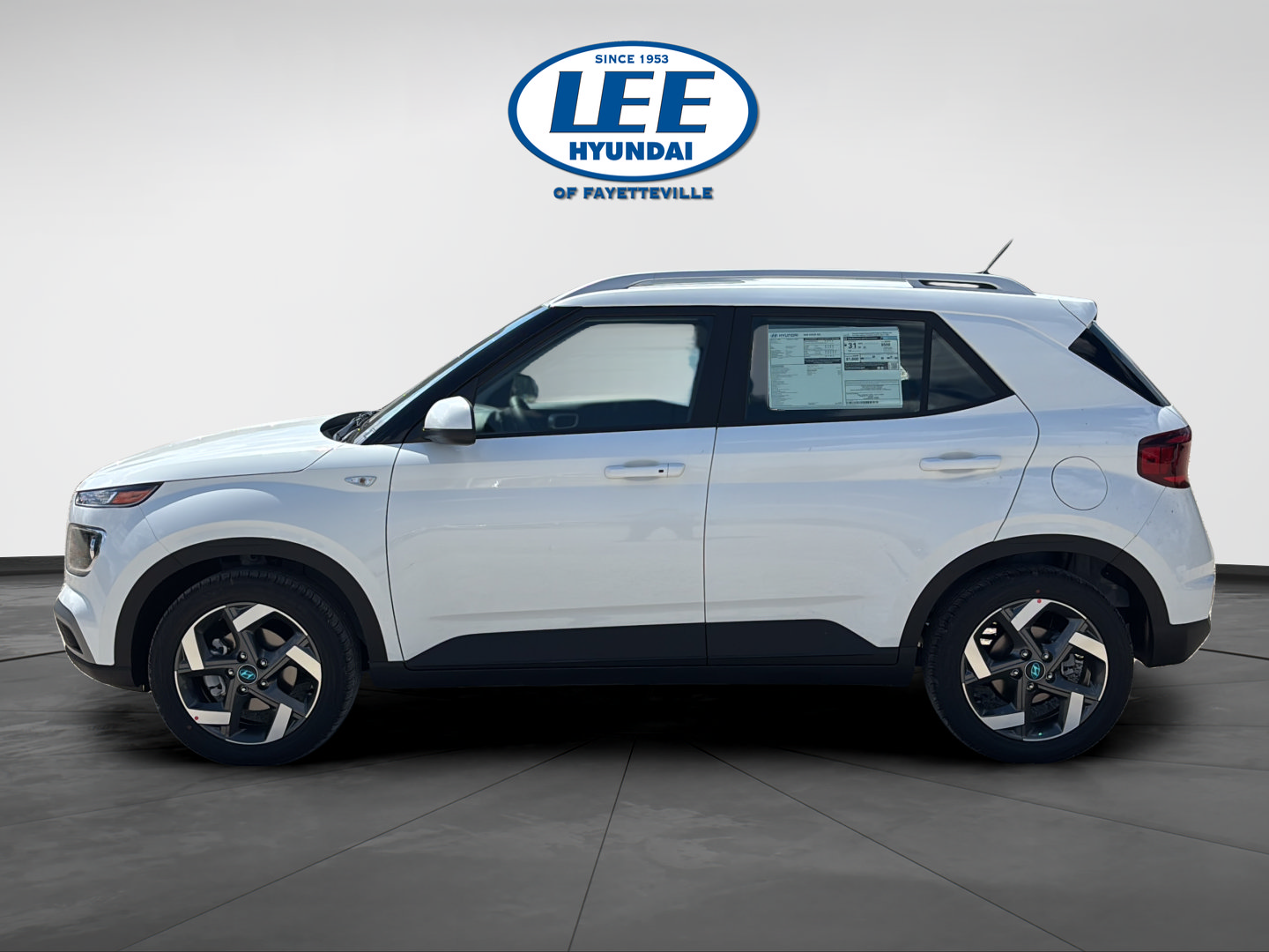 New 2026 Hyundai Venue SEL FWD image 6