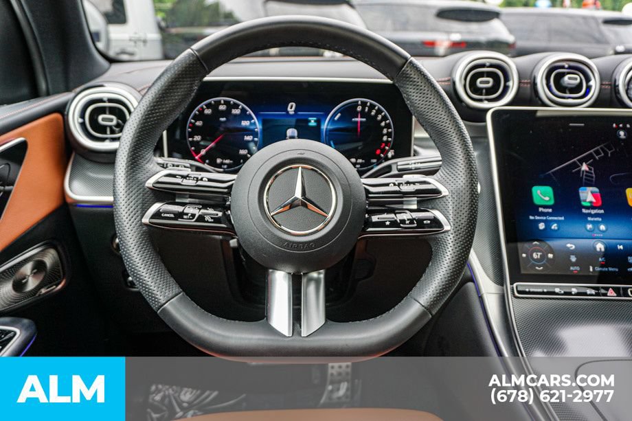 Used 2025 Mercedes-Benz GLC 350e 4MATIC image 28