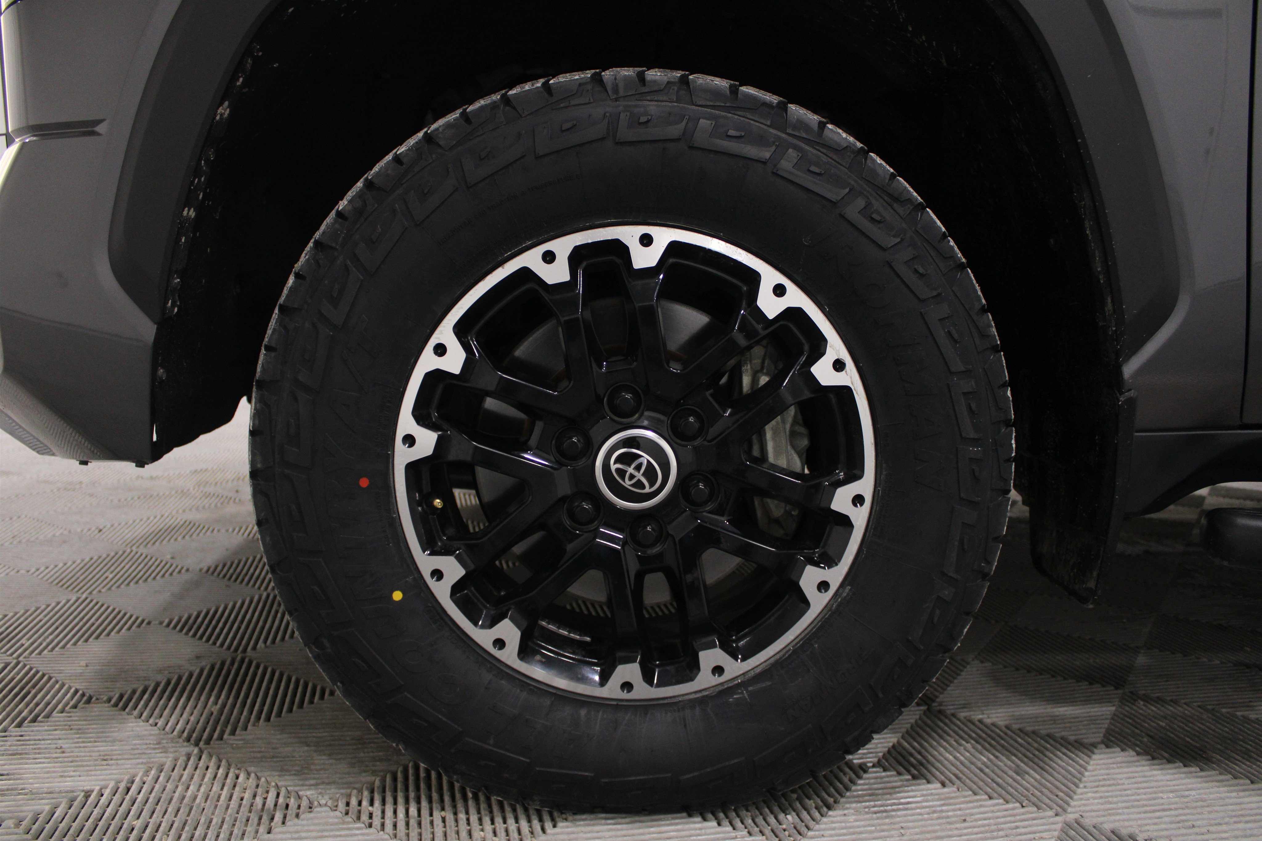 Used 2022 Toyota Tundra SR5 image 34