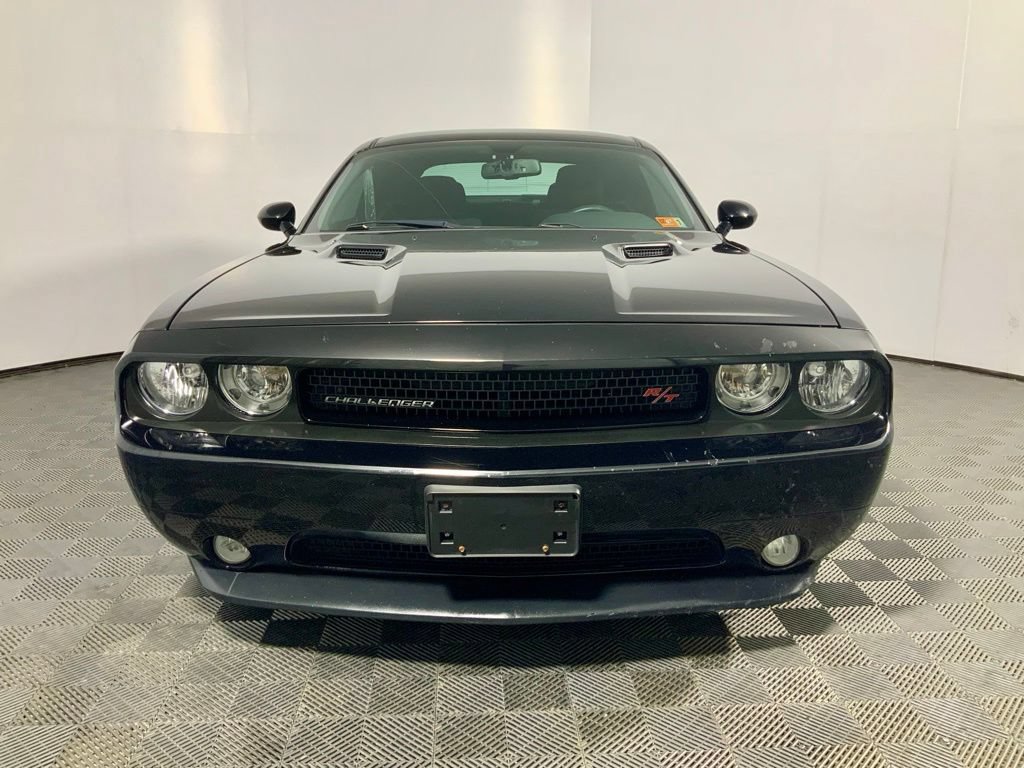 Used 2014 Dodge Challenger R/T w/ R/T Redline Group RWD image 3