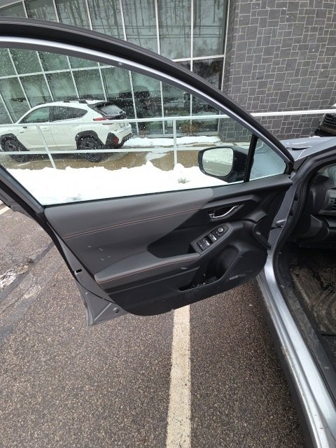 Used 2024 Subaru Crosstrek 2.5i Limited w/ Crosstrek Mirror Package image 18