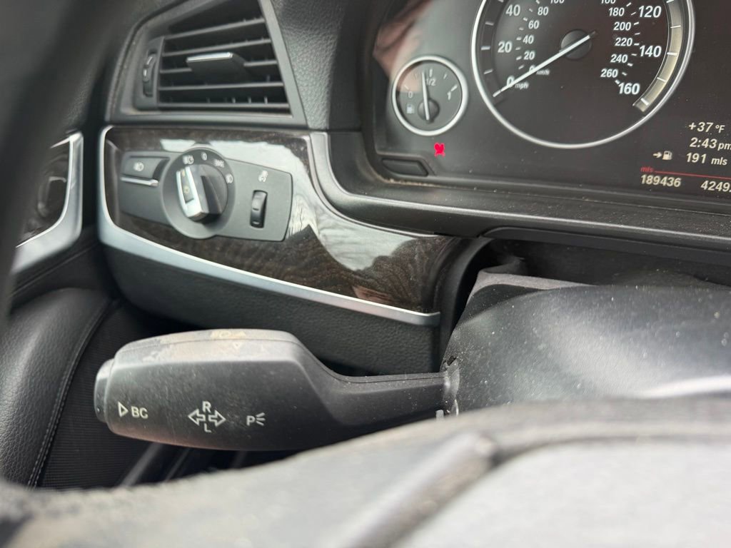 Used 2012 BMW 528i xDrive Sedan image 12