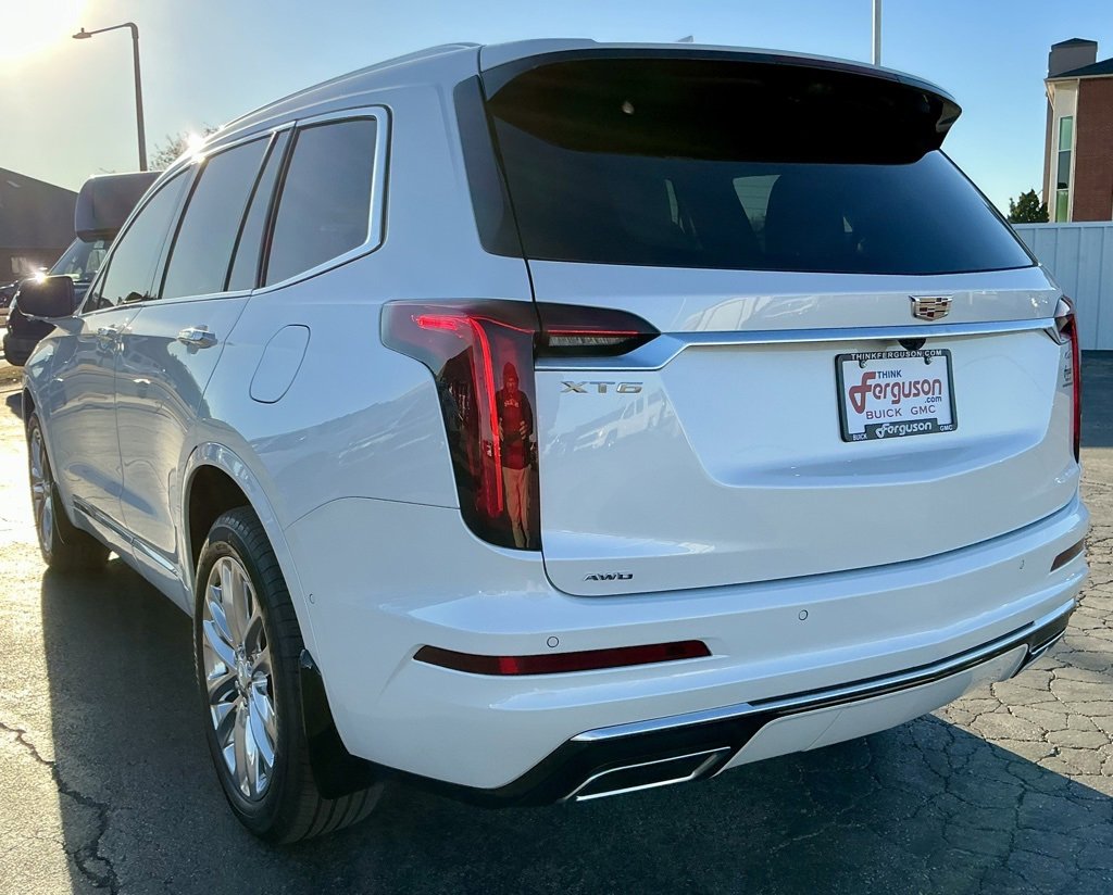 Used 2025 Cadillac XT6 Premium Luxury w/ Platinum Package image 13