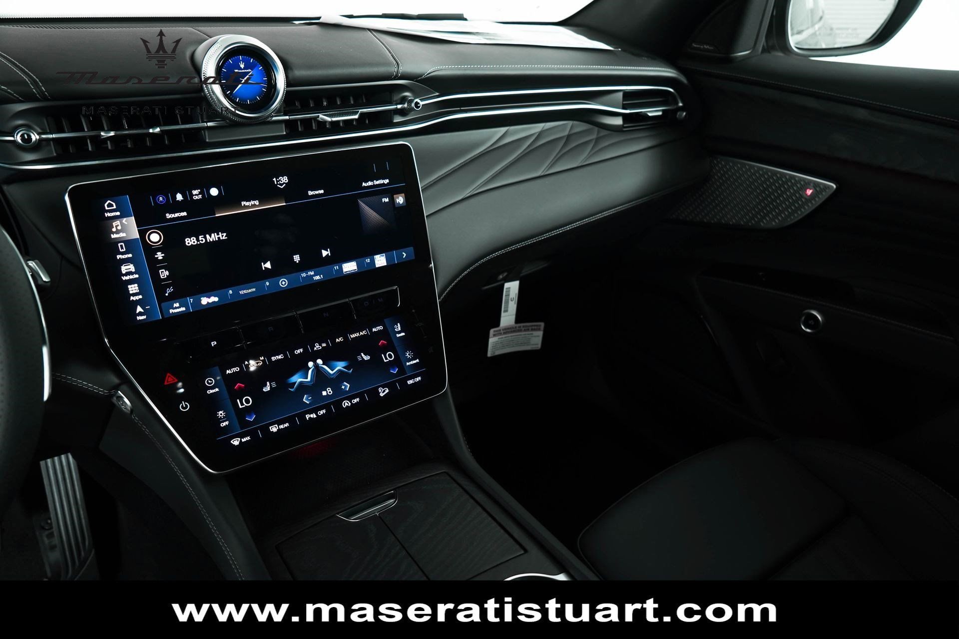 New 2025 Maserati Grecale GT image 51