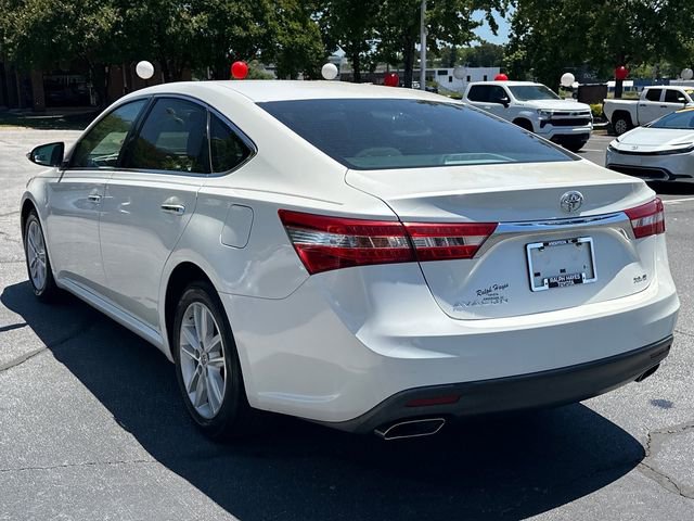 Used 2013 Toyota Avalon XLE FWD image 5