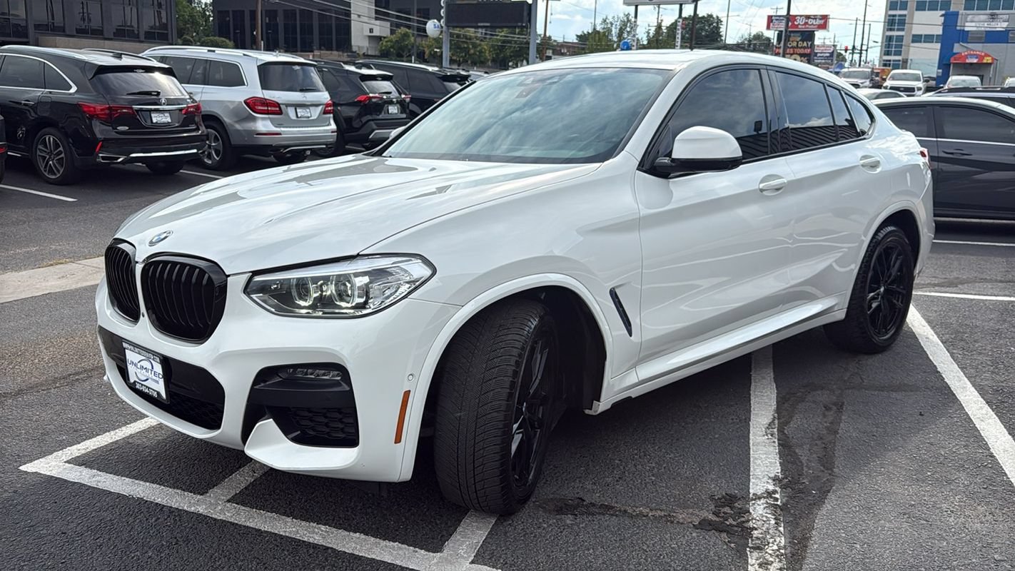 Used 2021 BMW X4 xDrive30i w/ M Sport Package AWD/4WD image 7