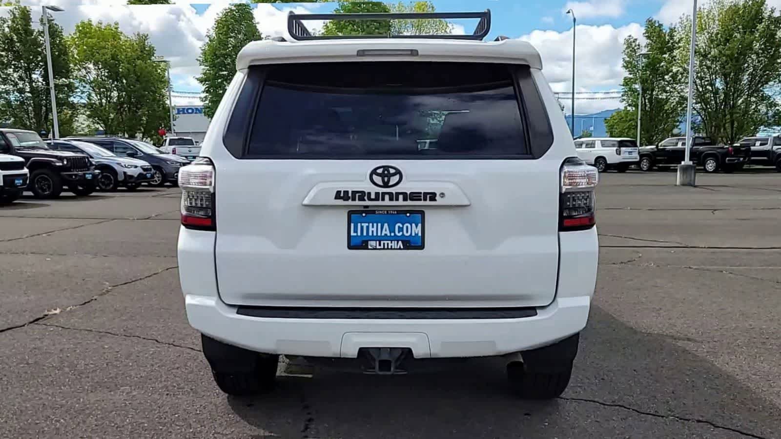 Used 2021 Toyota 4Runner Trail Special Edition AWD/4WD image 7