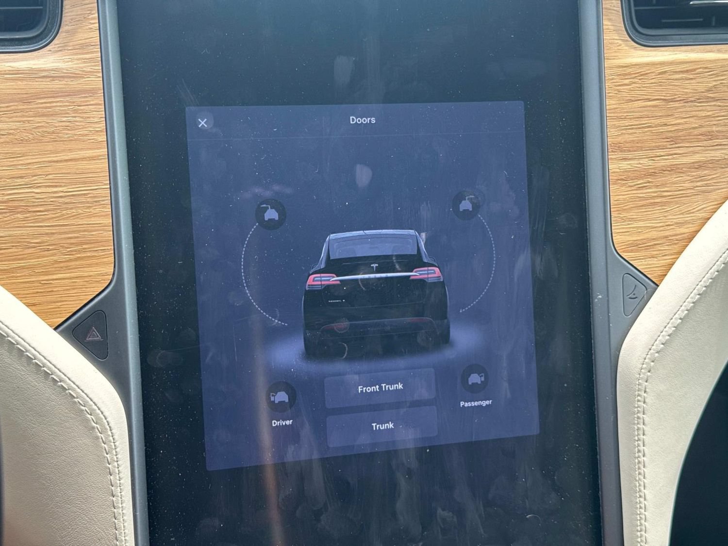 Used 2018 Tesla Model X 75D AWD/4WD image 37