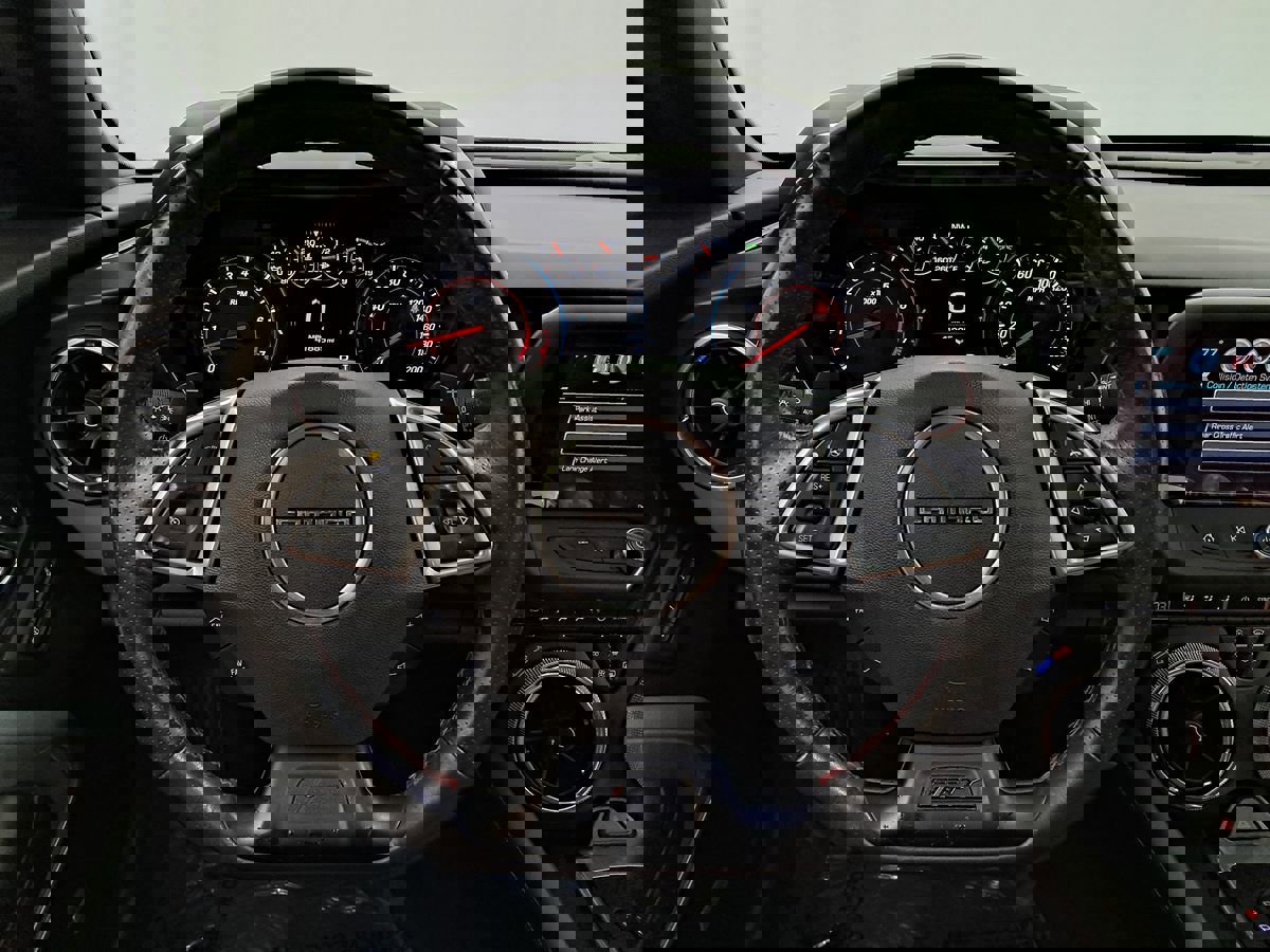 Used 2017 Chevrolet Camaro SS image 9