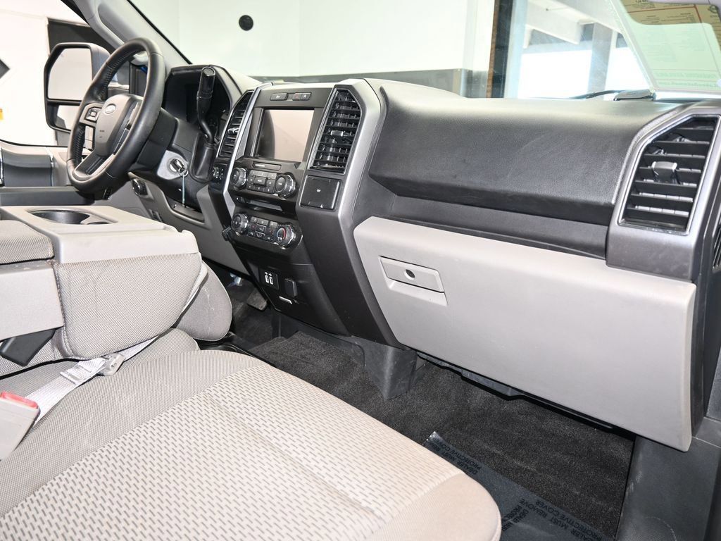 Used 2018 Ford F150 XLT w/ Equipment Group 302A Luxury image 44