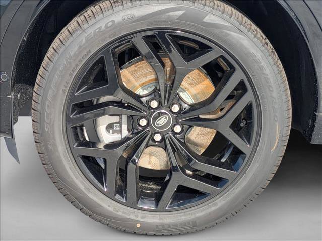 New 2026 Land Rover Discovery Sport Landmark image 10