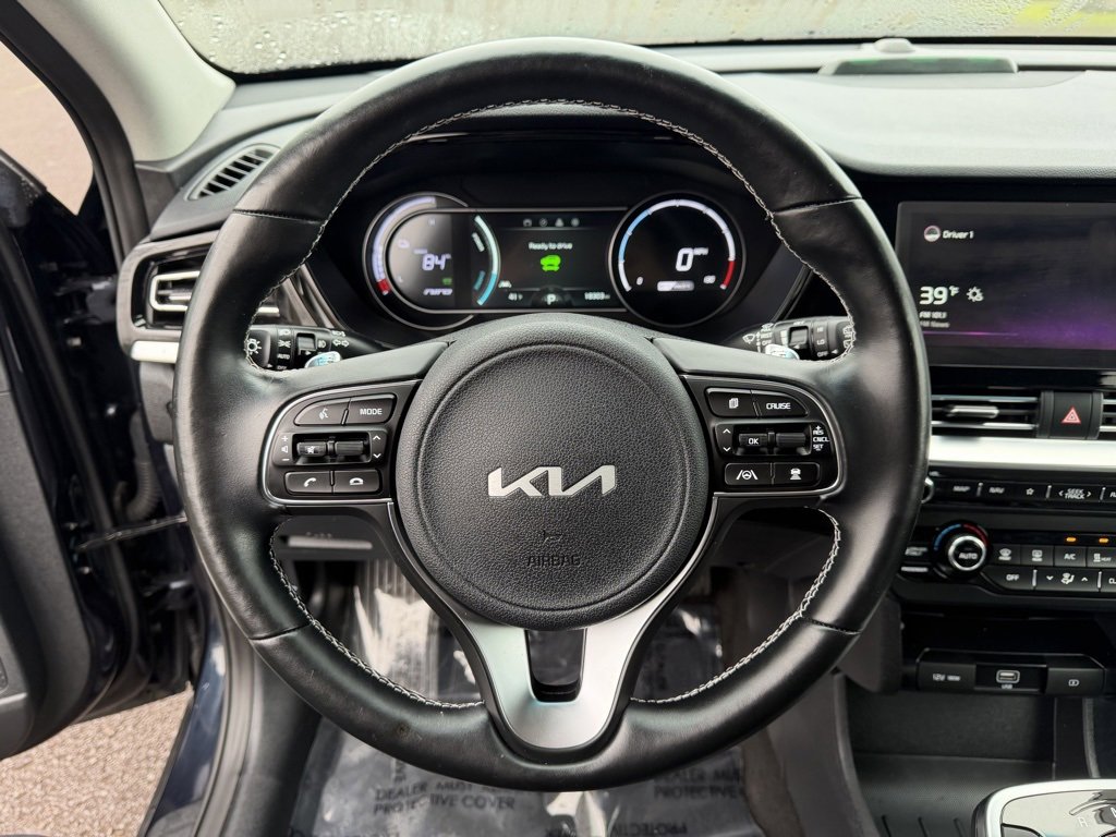 Used 2022 Kia Niro EX w/ Cold Weather Package image 21
