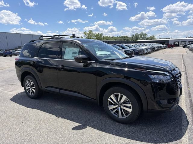 New 2026 Nissan Pathfinder SL AWD/4WD image 3