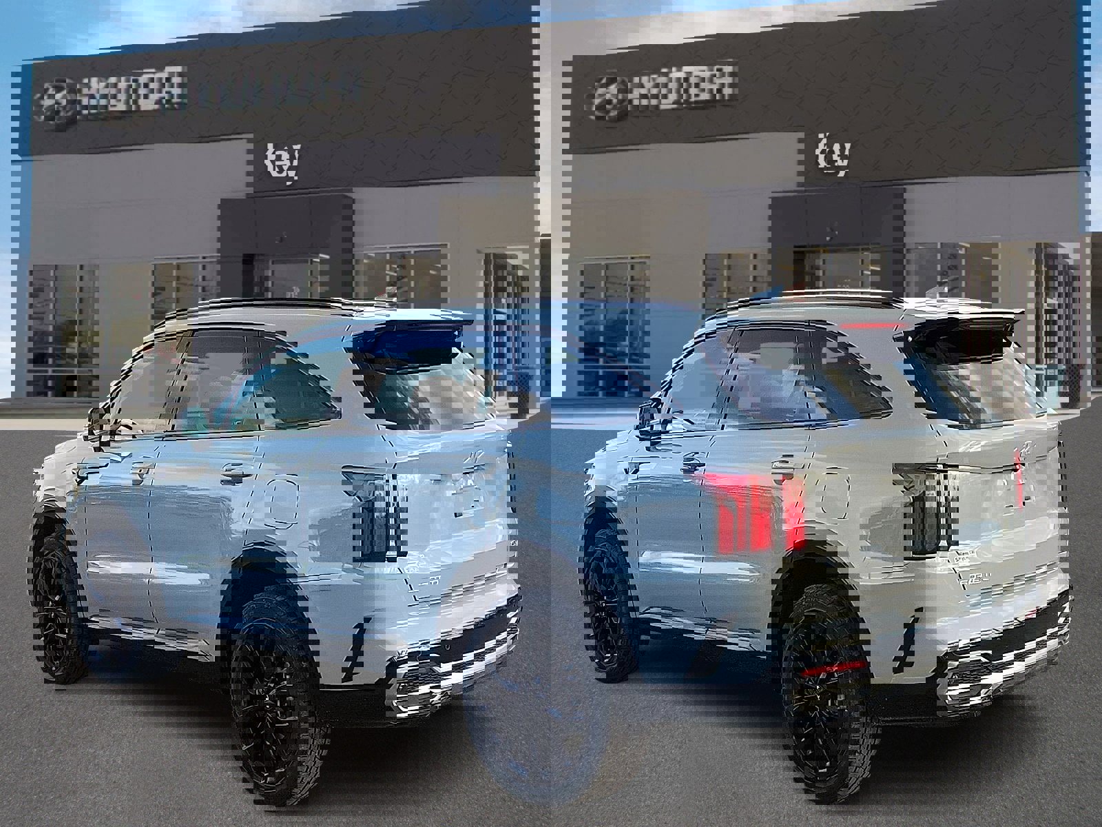 Used 2023 Kia Sorento SX image 5