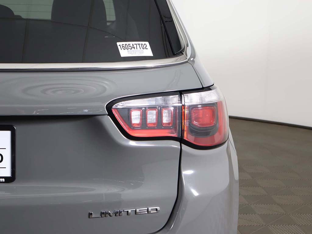 Used 2020 Jeep Compass Limited image 13