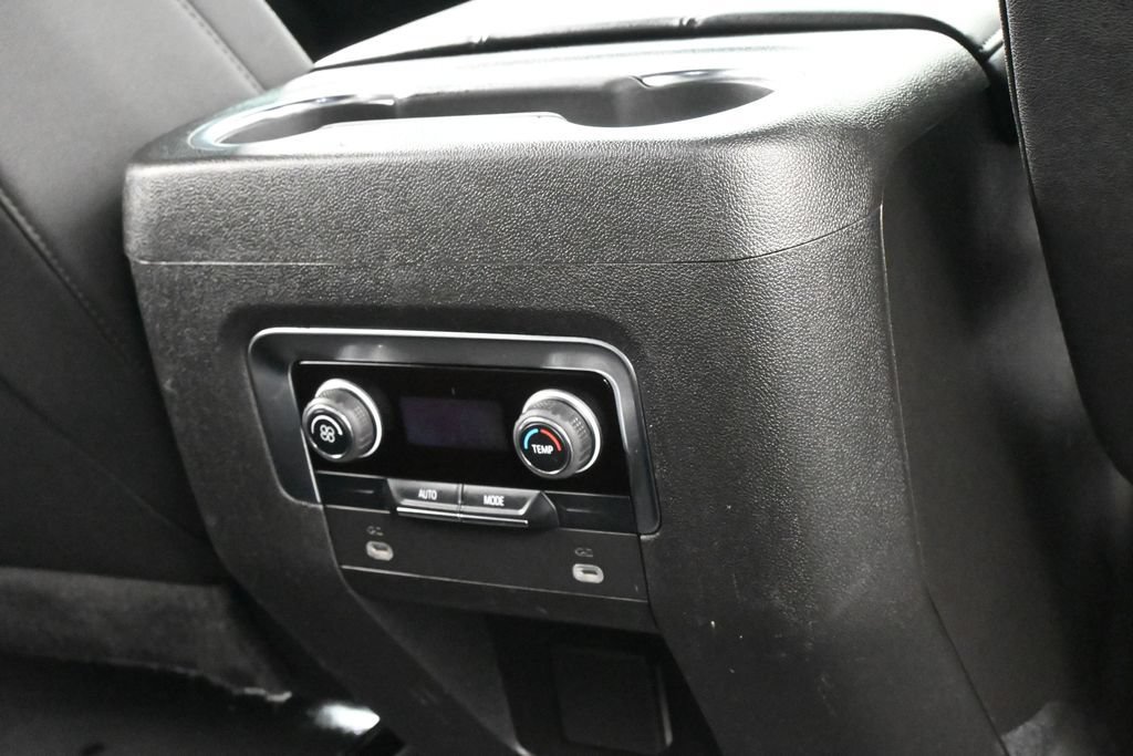 Used 2024 Chevrolet Tahoe LT AWD/4WD image 41