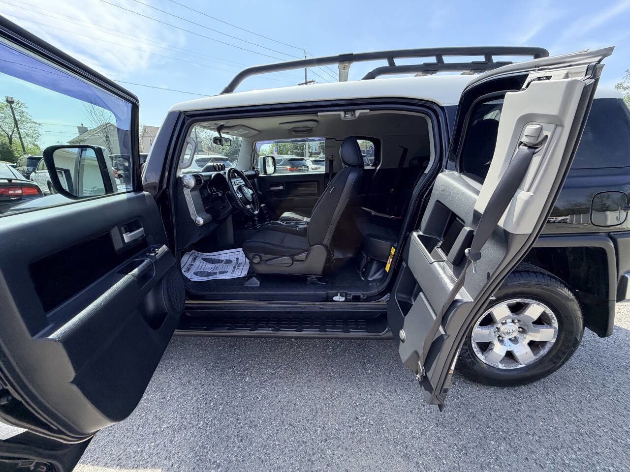 Used 2008 Toyota FJ Cruiser 4WD image 28