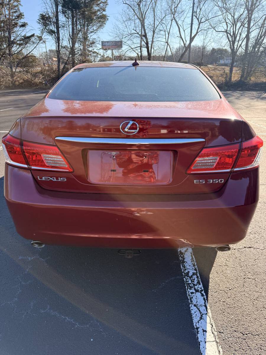 Used 2010 Lexus ES 350 FWD image 6