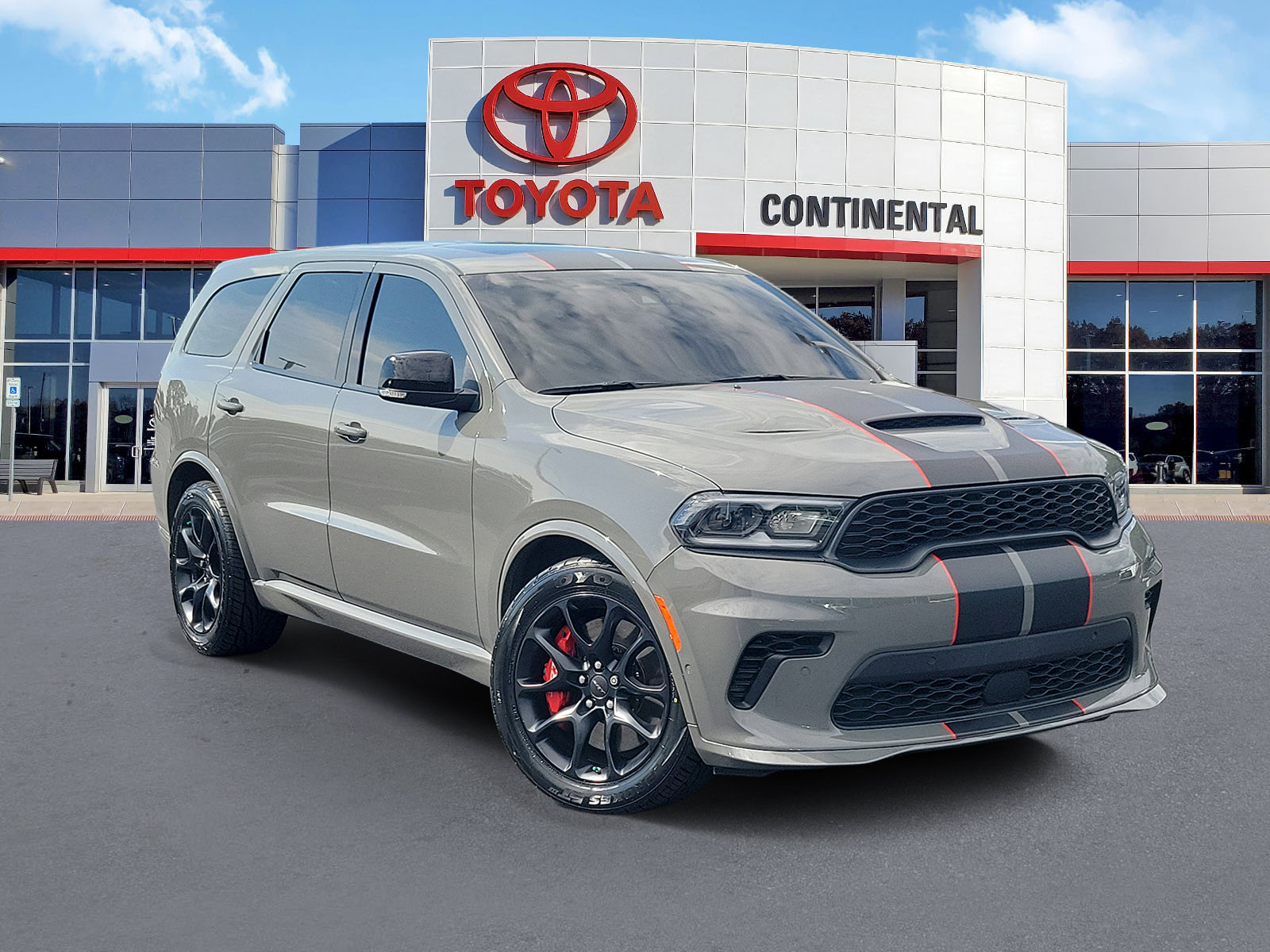 Used 2023 Dodge Durango SRT Hellcat AWD/4WD image 2