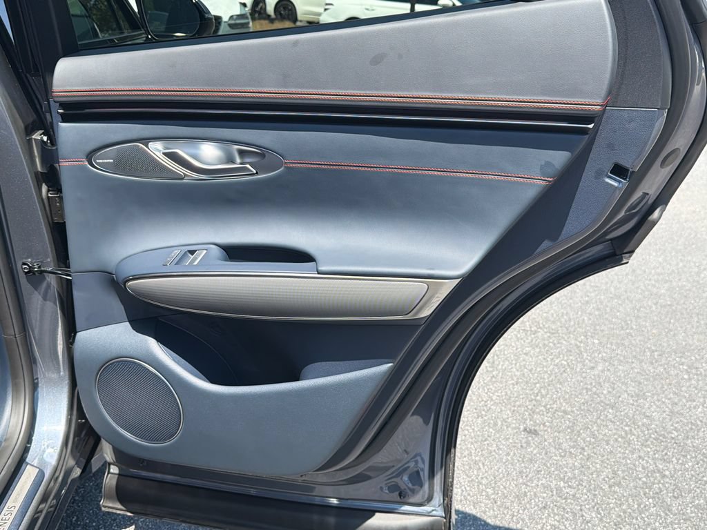 New 2027 Genesis GV70 2.5T Sport Prestige AWD/4WD image 18