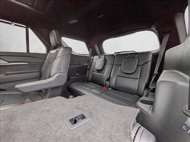 Used 2025 Ford Explorer ST image 19