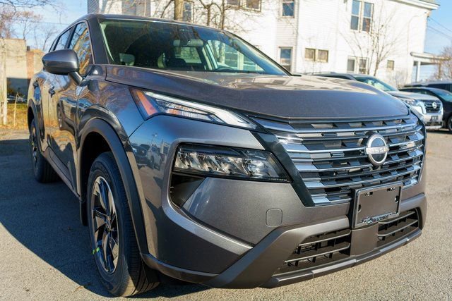 New 2026 Nissan Rogue SV w/ Cold Weather Package AWD/4WD image 4
